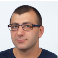 Д-р Александър Пулев - доброволец